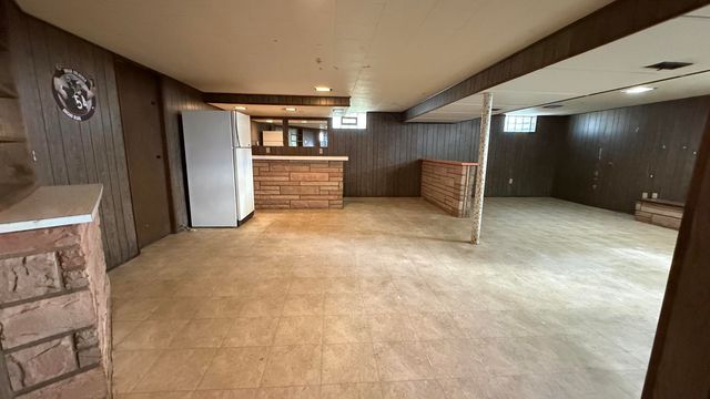 6636 Maryland Avenue, Hammond, IN 46323