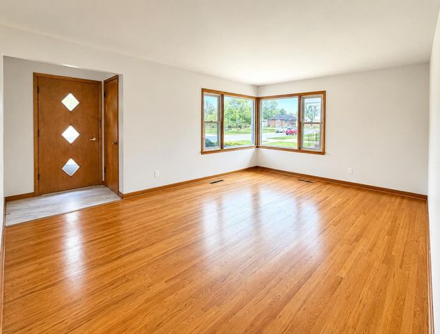 6636 Maryland Avenue, Hammond, IN 46323