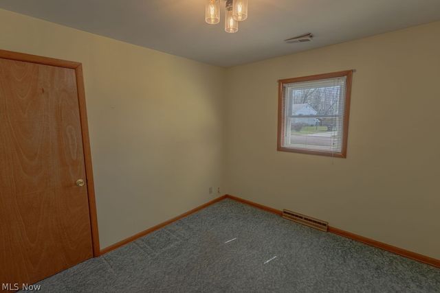 143 Riverview Drive, Marietta, OH 45750