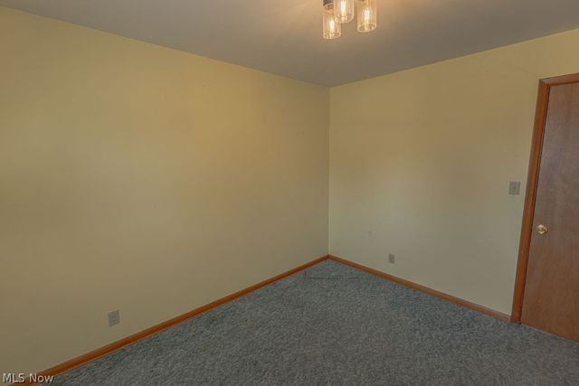 143 Riverview Drive, Marietta, OH 45750