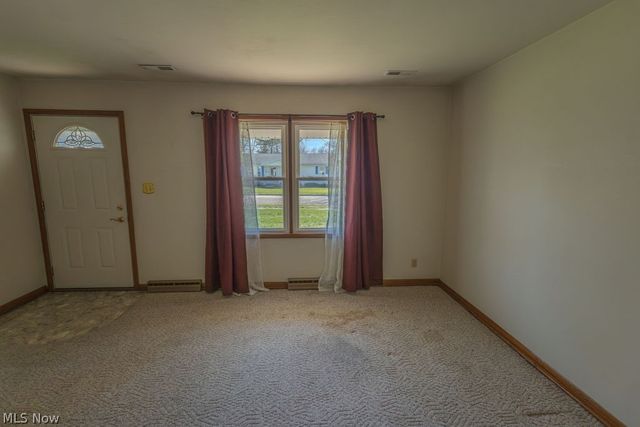 143 Riverview Drive, Marietta, OH 45750