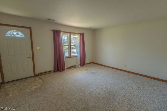 143 Riverview Drive, Marietta, OH 45750