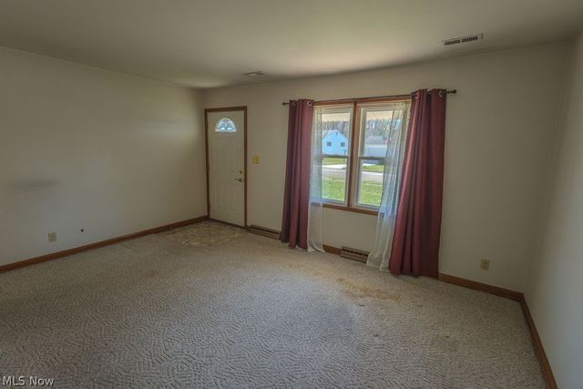 143 Riverview Drive, Marietta, OH 45750