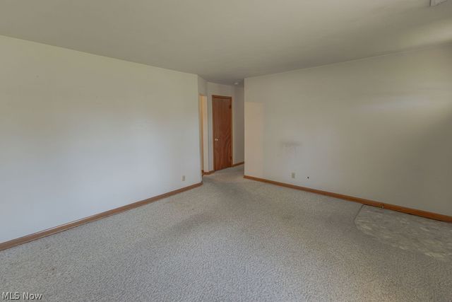 143 Riverview Drive, Marietta, OH 45750