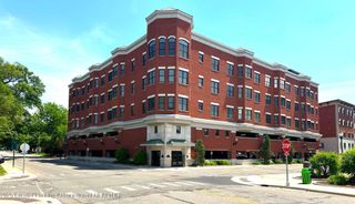 600 Albert Avenue, 406, East Lansing, MI 48823