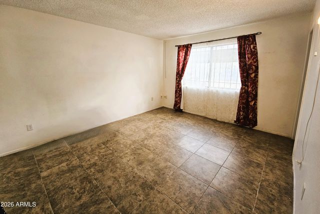 6602 N 46TH Avenue, Glendale, AZ 85301