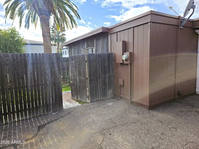 6602 N 46TH Avenue, Glendale, AZ 85301