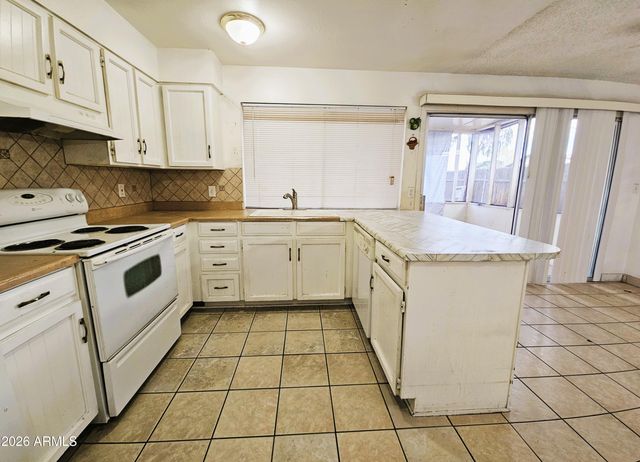 6602 N 46TH Avenue, Glendale, AZ 85301