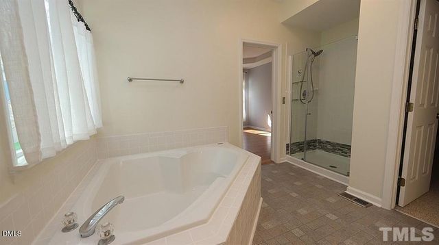 106 Weymouth Place Place, Chapel Hill, NC 27516