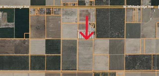 1 S Plumas Avenue, Kerman, CA 93630