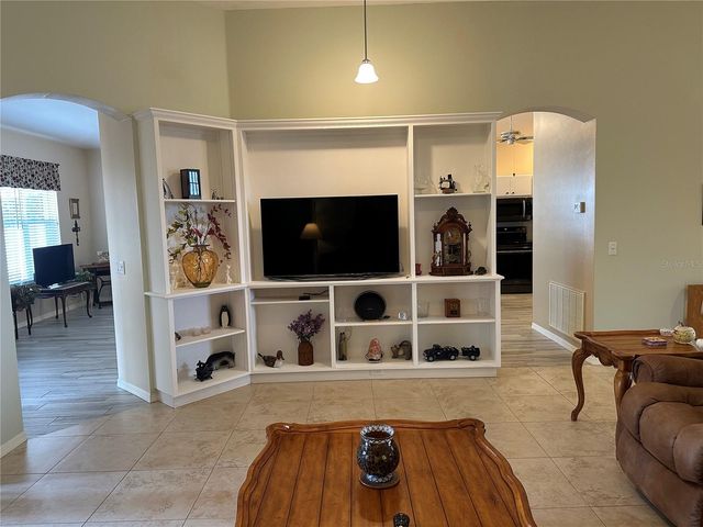 4614 N CRESTLINE DRIVE, Beverly Hills, FL 34465