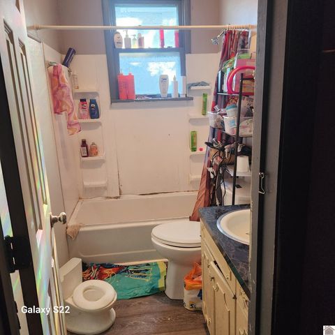 1907 Adams Street, Paducah, KY 42001