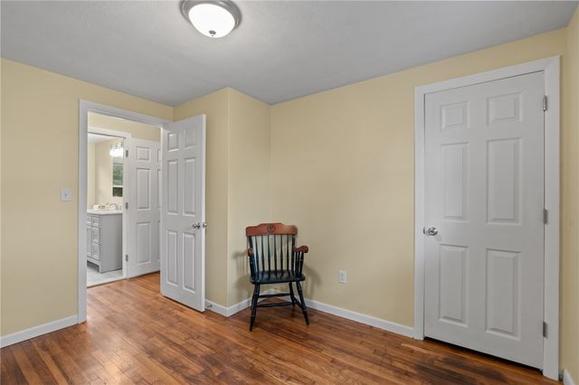 66 Palace Avenue, Warwick, RI 02886