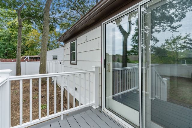 66 Palace Avenue, Warwick, RI 02886