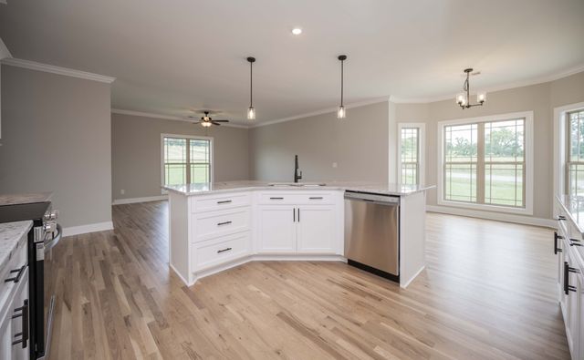 139 Bruce Meadows Dr, Beechgrove, TN 37018