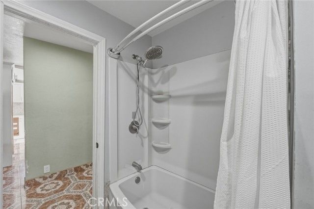 540 W 93rd, Los Angeles, CA 90044