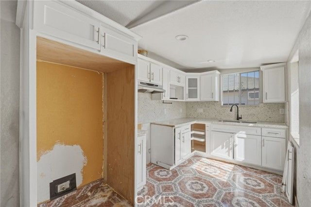 540 W 93rd, Los Angeles, CA 90044