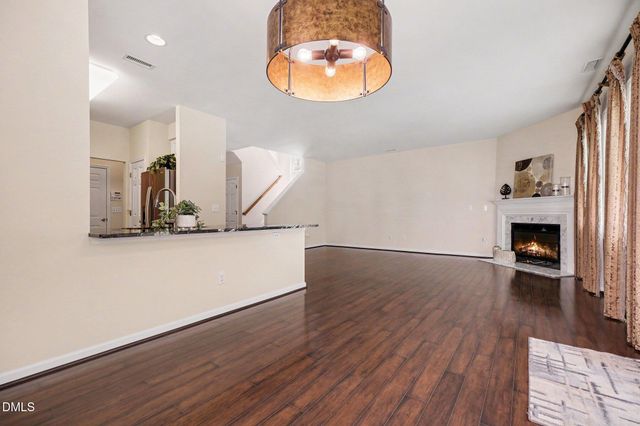 9 Alexis Court, Durham, NC 27703