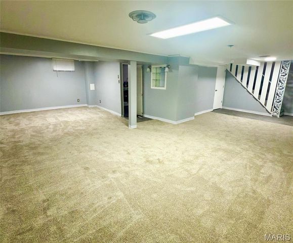11630 Carolview Drive, Florissant, MO 63033