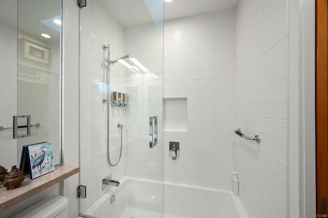 120 E Redwood Street, San Diego, CA 92103