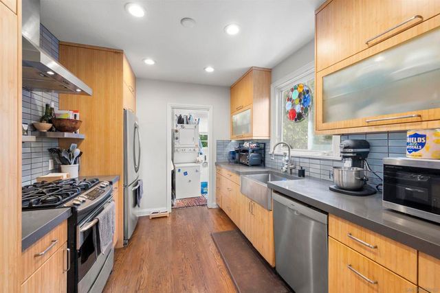 120 E Redwood Street, San Diego, CA 92103