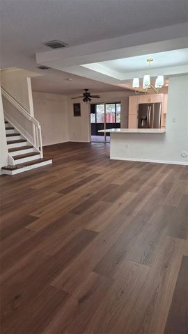 7856 NW 194th St, Hialeah, FL 33015