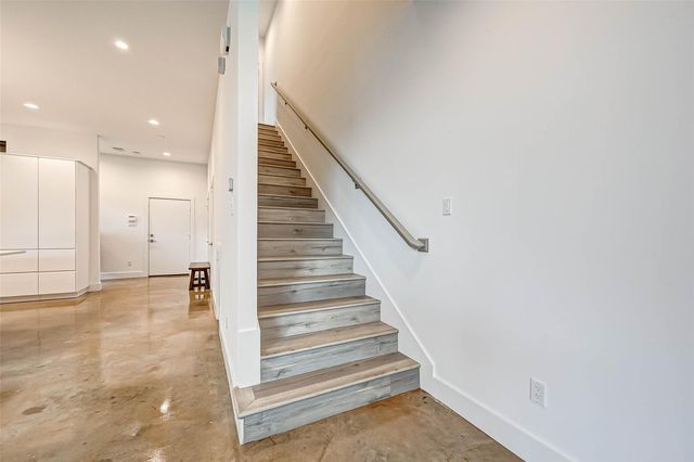 805 Dorothy Street B, Houston, TX 77007
