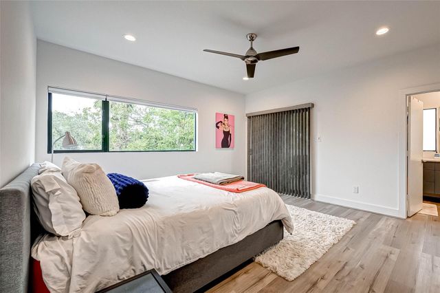 805 Dorothy Street B, Houston, TX 77007