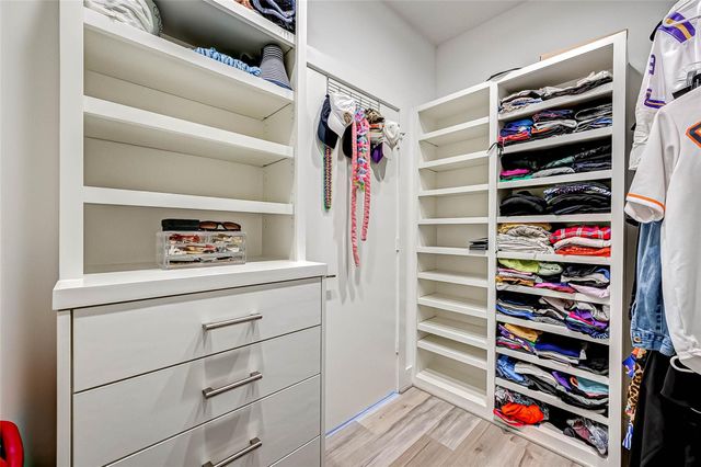 805 Dorothy Street B, Houston, TX 77007
