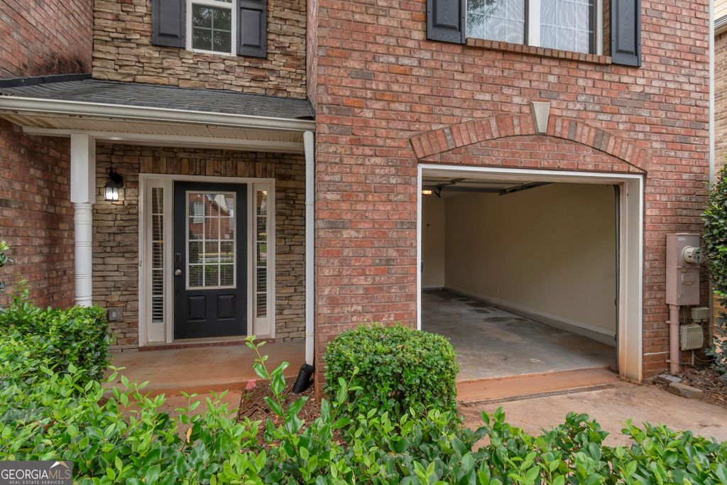 175 Fern Crest Drive, Lawrenceville, GA 30046 — photo 2