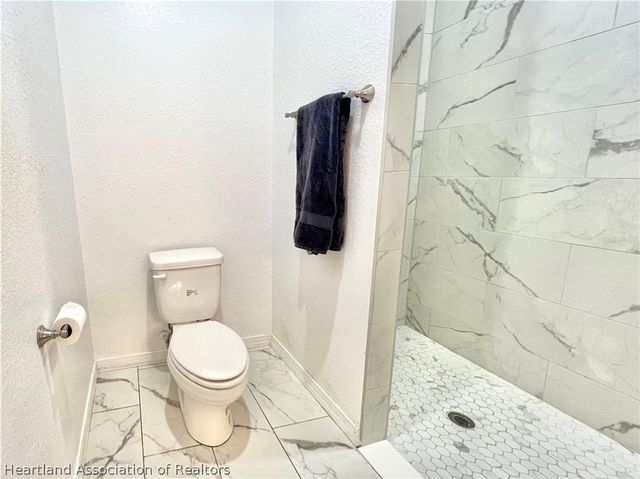 6930 Parkwood Street, Sebring, FL 33876