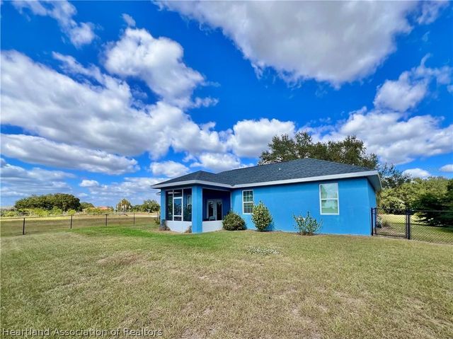 6930 Parkwood Street, Sebring, FL 33876