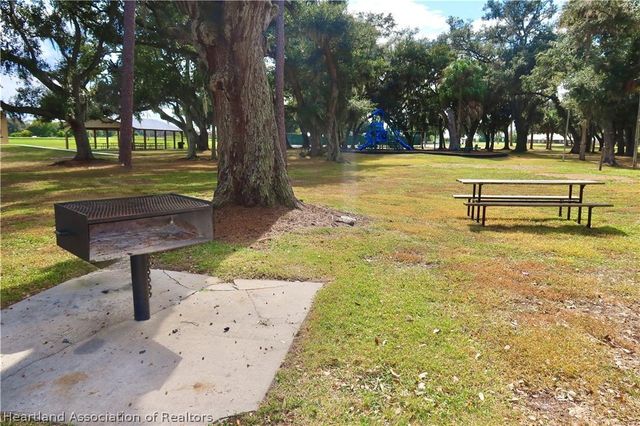 6930 Parkwood Street, Sebring, FL 33876