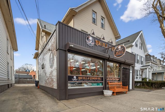 832 State Street, New Haven, CT 06511