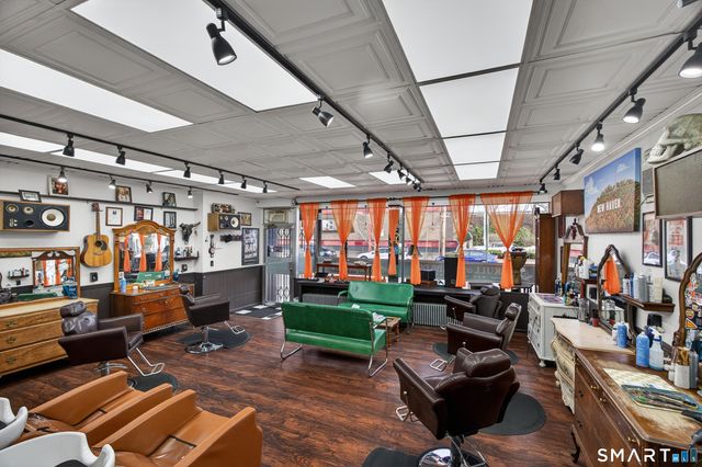 832 State Street, New Haven, CT 06511