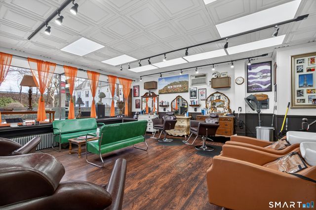 832 State Street, New Haven, CT 06511