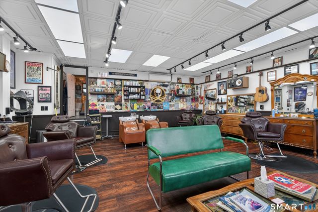 832 State Street, New Haven, CT 06511