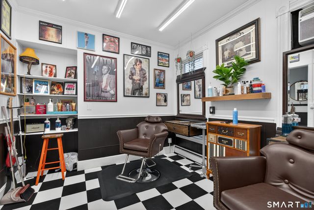 832 State Street, New Haven, CT 06511