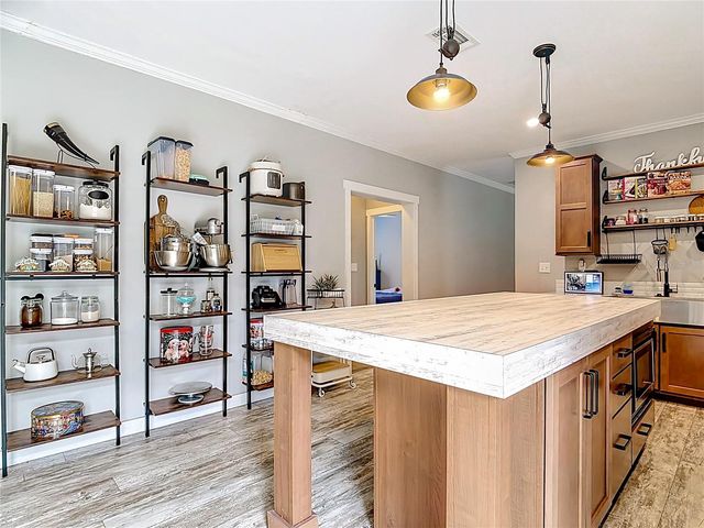 1554 LUNN WOODS TRAIL, Lakeland, FL 33811