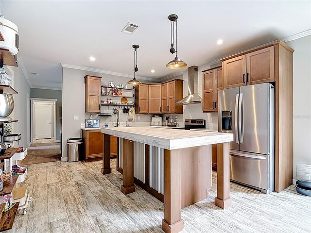 1554 LUNN WOODS TRAIL, Lakeland, FL 33811