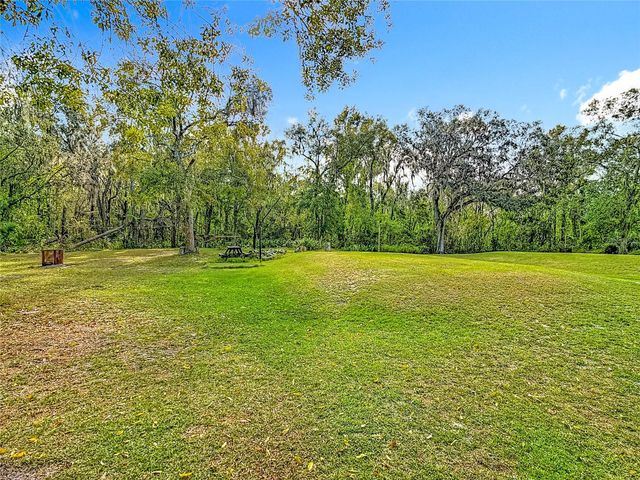 1554 LUNN WOODS TRAIL, Lakeland, FL 33811
