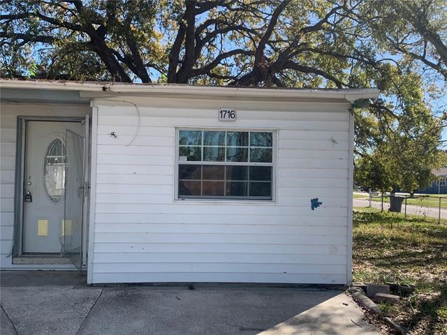 1716 LANCELOT LOOP, Tampa, FL 33619