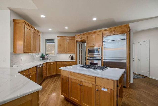 15316 Iron Horse Circle, Leawood, KS 66224