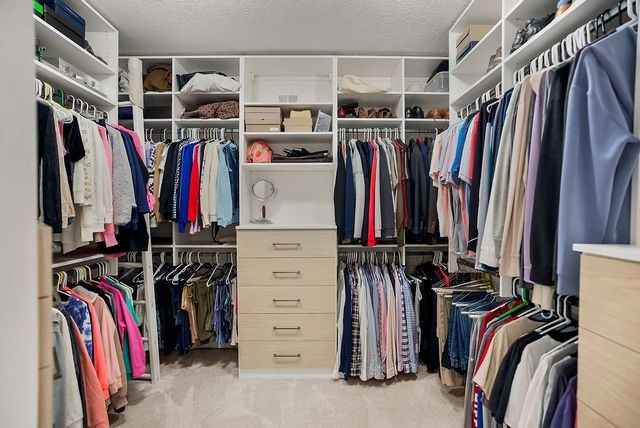 15316 Iron Horse Circle, Leawood, KS 66224