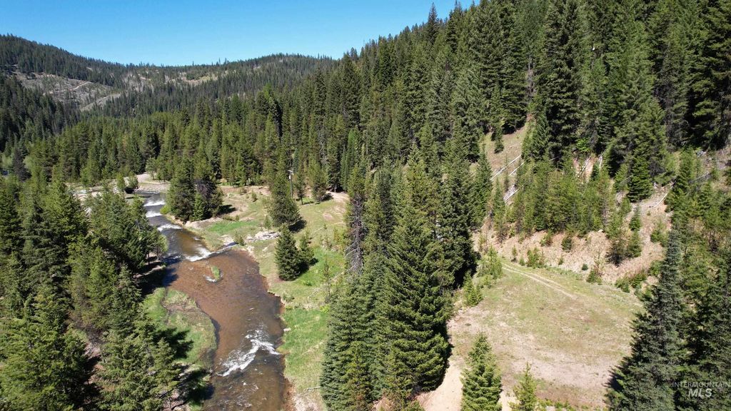 1391 Crooked River Road, Elk City, ID 83525 photo 5