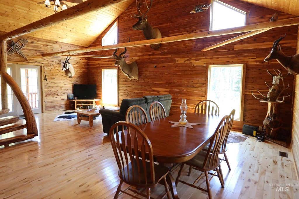 1391 Crooked River Road, Elk City, ID 83525 photo 8