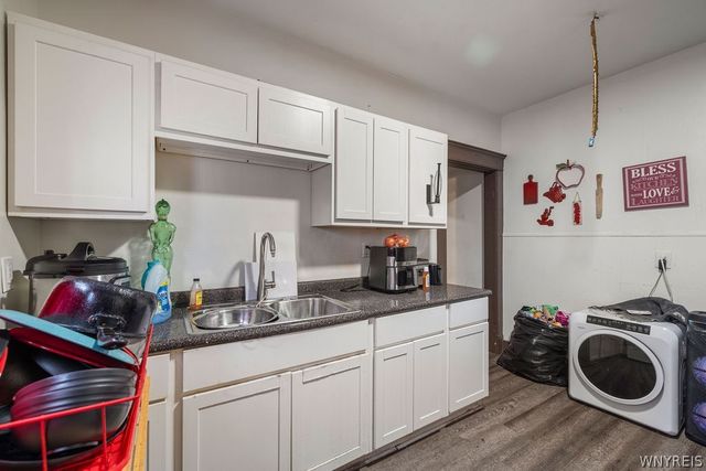 148 Potomac Avenue, Buffalo, NY 14213