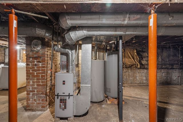 148 Potomac Avenue, Buffalo, NY 14213