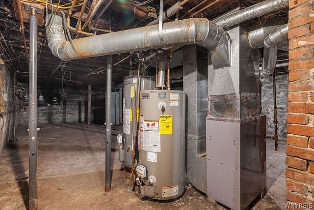 148 Potomac Avenue, Buffalo, NY 14213