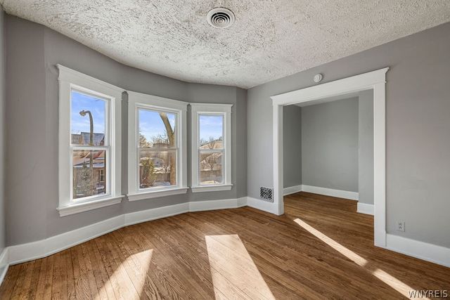 148 Potomac Avenue, Buffalo, NY 14213